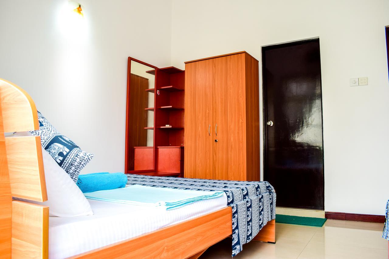 Port View Hostel Colombo Exterior photo